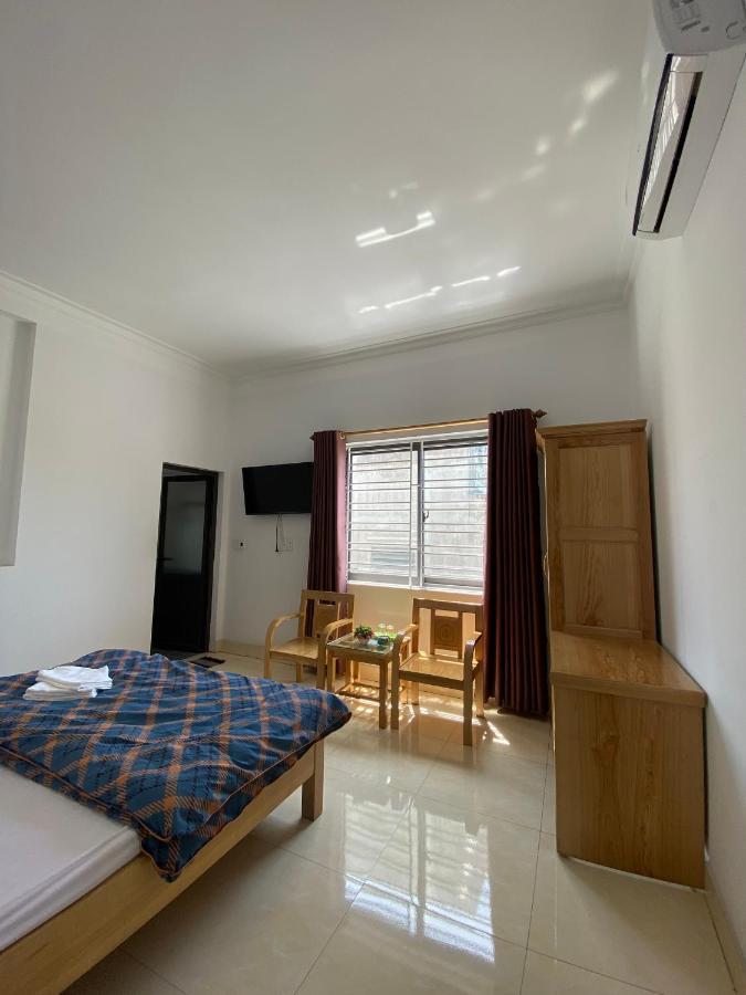 Nhà nghỉ Mạnh Bình Haiphong Exterior foto