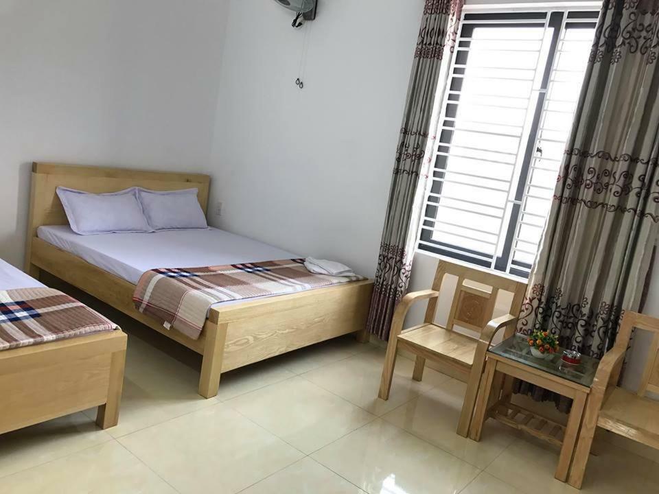 Nhà nghỉ Mạnh Bình Haiphong Exterior foto